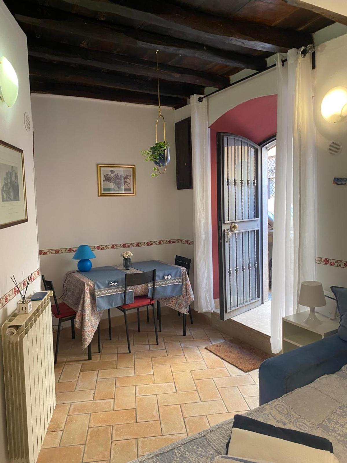 La Casetta Di Reby Albano Laziale Bagian luar foto